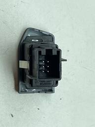 BOTAO TRAVA VIDRO VOYAGE GOL 2019 10133931