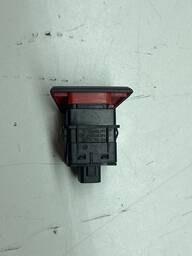 BOTAO PISCA ALERTA GM MONTANA AGILE 2015 Á 2019 52046393