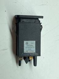 BOTAO DESEMBAÇADOR VW GOLF BORA 2001 Á 2005 1JO959621D