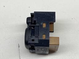 BOTAO COMANDO RETROVISOR TOYOTA ETIOS 2015 Á 2017 183640