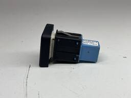 BOTAO ABERTURA PORTA MALAS GOL VOYAGE 08 Á 12 5U0959831