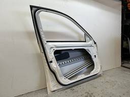 PORTA DIANTEIRA ESQUERDA MERCEDES CLASSE E 2015 2016 A 2019