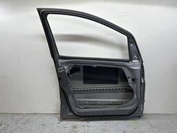 PORTA DIANTEIRA ESQUERDA MERCEDES CLASSE B 170 180 200 08/11