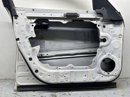 PORTA DIANTEIRA ESQUERDA INFINIT F35 F50 2009 2010 A 2013