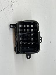 DIFUSOR AR LADO ESQUERDO HILUX SW4 2016 Á 2020 55660KK090