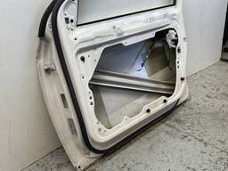 PORTA DIANTEIRA DIREITA PASSAT 2006 2007 A 2010