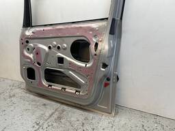 PORTA DIANTEIRA DIREITA ZAFIRA 2002 2003 A 2012