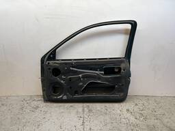 PORTA DIANTEIRA DIREITA CORSA / CLASSIC 1996 1997 A 2016