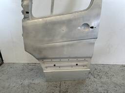PORTA DIANTEIRA ESQUERDA MERCEDES SPRINTER 2020 2021 2022/..