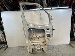 PORTA DIANTEIRA ESQUERDA MERCEDES SPRINTER 2020 2021 2022/..