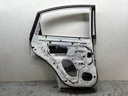 PORTA TRASEIRA ESQUERDA INFINIT F35 F50 2009 2010 A 2013