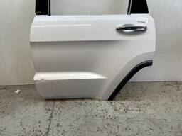 PORTA TRASEIRA ESQUERDA GRAND CHEROKEE 2011 2012 A 2021