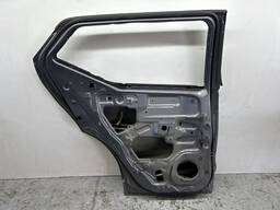 PORTA TRASEIRA ESQUERDA KICKS 2017 2018 A 2024