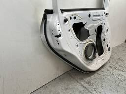 PORTA TRASEIRA ESQUERDA PEUGEOT 2008 2015 2016 A 2023