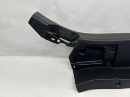 ACABAMENTO INFERIOR COLUNA DIREITA TORO 16 Á 23 1002176670