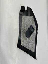 MOLDURA CONSOLE CENTRAL ESQUERDO FIAT TORO 2016 Á 2023