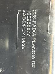 MOLDURA PAINEL DIFUSOR DIREITO FIAT TORO 2016 Á 2023