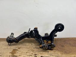 MONTANTE MANGA DE EIXO FIAT TORO 2025