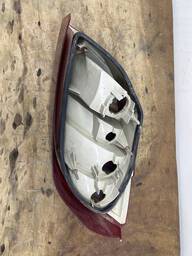 LANTERNA TRASEIRA DIREITA KA 2002 A 2007