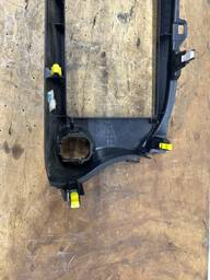 MOLDURA MULTIMIDIA TOYOTA HILUX 2016 Á 2023