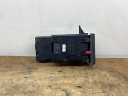PORTA COPOS ESQUERDO HILUX SW4 2016 Á 2023