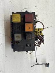 CAIXA FUSIVEL GOL PARATI SAVEIRO G2/G4 08200005