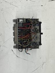 CAIXA FUSIVEL GM VECTRA 1997 Á 2005 93231307