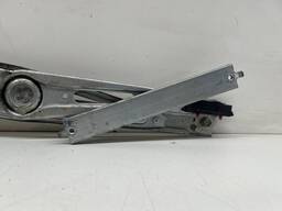 MÁQUINA DE VIDRO PORTA DIANTEIRA DIREITA HILUX SW4 2016/