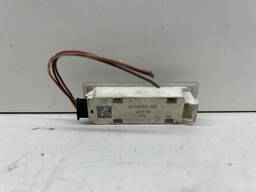 LUZ PORTA INTERNA BMW 320I 2013/2014