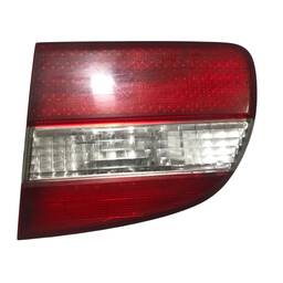 Lanterna Traseira Esquerda Corolla 1998 a 2002 (mala)