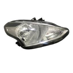 Farol Direito Versa 2015 a 2020