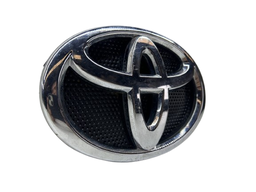 EMBLEMA LOGO TOYOTA HILUX / SW4 - 2016 A 2025