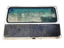 TAMPA TRASEIRA SUPERIOR KOMBI 1998 1999 A 2014