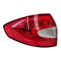 Lanterna Tras Esq New Fiesta Sedan Mexicano 11 a 13 (canto)