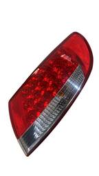 Lanterna Traseira Direita Azera 2011 (canto)