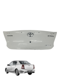 TAMPA TRASEIRA ETIOS SEDAN COM FURO FRISO 2013 2014 A 2021