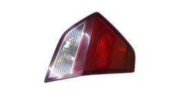 Lanterna Traseira Esquerda Voyage G6 G7 2012 a 2017 (mala)