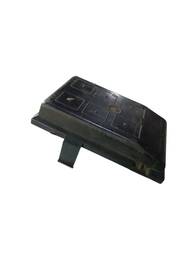 TAMPA CAIXA FUSÍVEL RELÊS ASTRA 1999 A 2011 DETALHE 