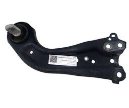 Braço Curvo Suspenssão Traseira Esquerda Rav4 Hybrid 2019/
