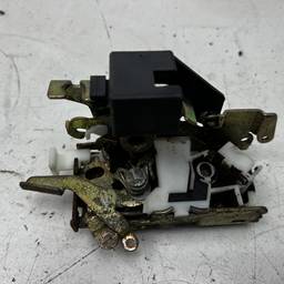 FECHADURA PORTA DIANTEIRA DIREITA SPRINTER 1997 A 2011