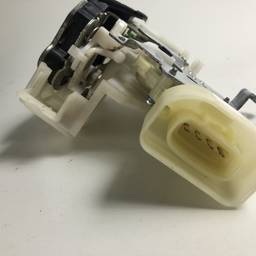 FECHADURA PORTA DIAN ESQ S10 TRAILBLAZER 2017 A 2023 4 PINOS