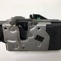 Fechadura Porta Traseira Direita Vectra 1997 a 05 24414131 