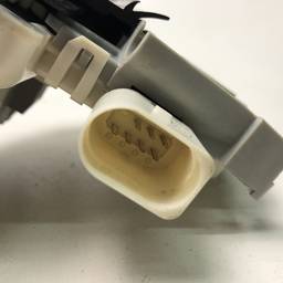 FECHADURA PORTA DIANTEIRA ESQAUDI A3 A1 A3 A4 A5 Q3 Q5 2007/