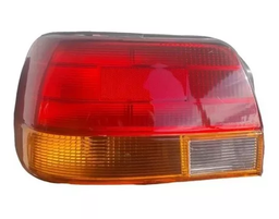 Lanterna Traseira Esquerda Corolla 1993 a 1997 Tricolor 