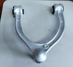 BANDEJA DIANTEIRA DIREITA MERCEDES CLASSE GLC 2016 A 2023