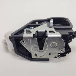 FECHADURA DIANT ESQ BMW 320I 328I F30 51217229461 12 A 18