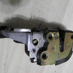 Fechadura Porta Traseira Direita Corolla 1994 a 2002