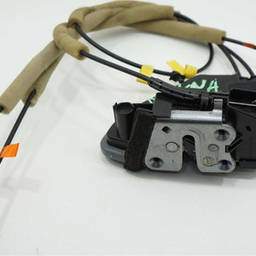 FECHADURA PORTA TRASEIRA DIREITA SENTRA KICKS 2014 2015 16/.