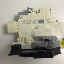  FECHADURA PORTA DIANT ESQ TOUAREG 2011 A 2015 PASSAT 2007/