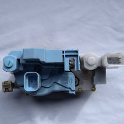 Fechadura Porta Dianteira Direita Vectra 2006 a 2011 Azul